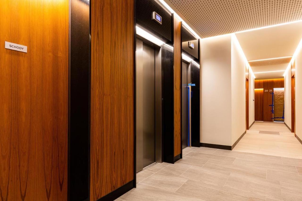 Golden Apartments Warsaw - Luxury Building With Terrace On The Roof - Sienna Str Exterior photo