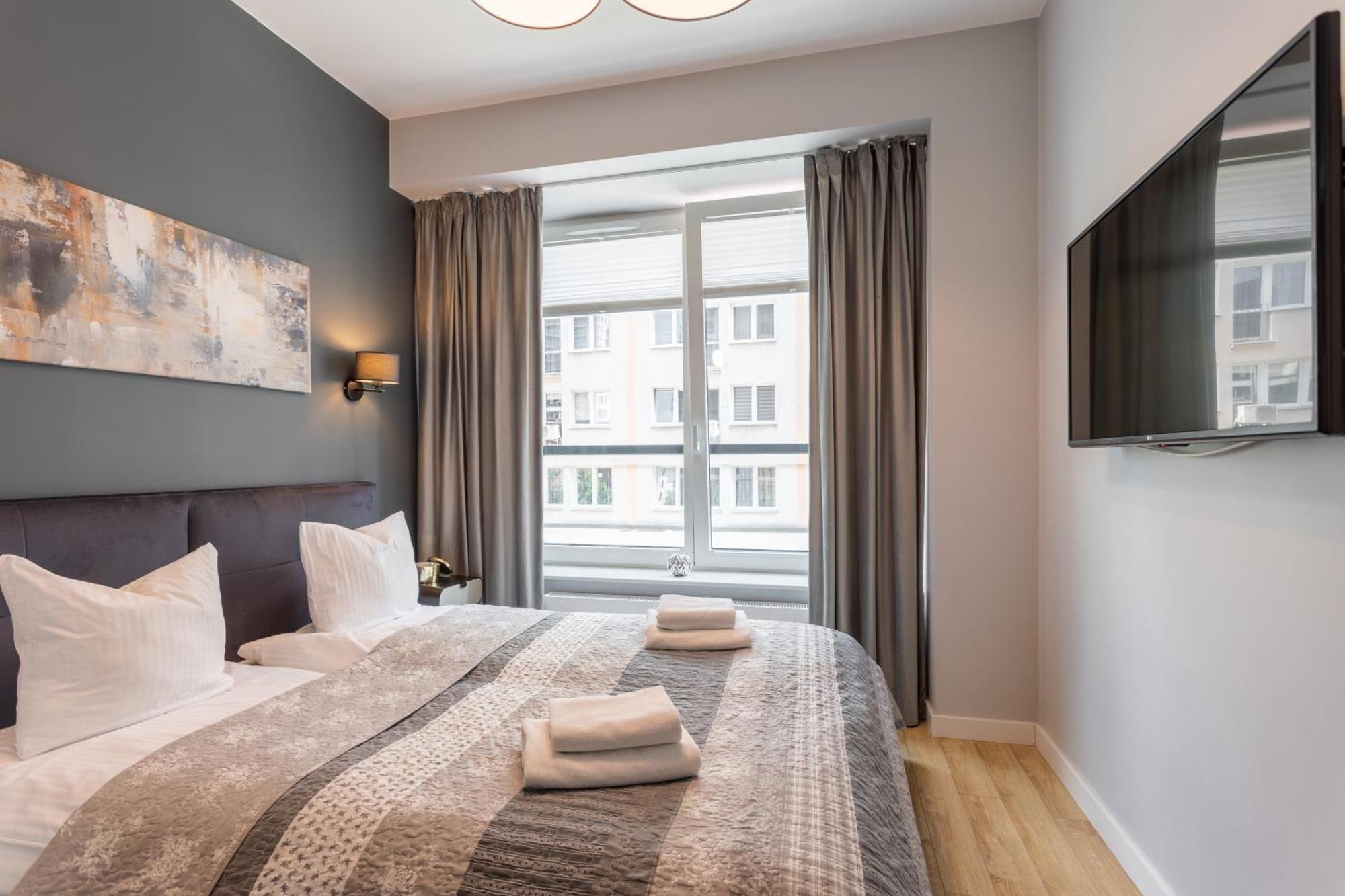 Golden Apartments Warsaw - Luxury Building With Terrace On The Roof - Sienna Str Exterior photo