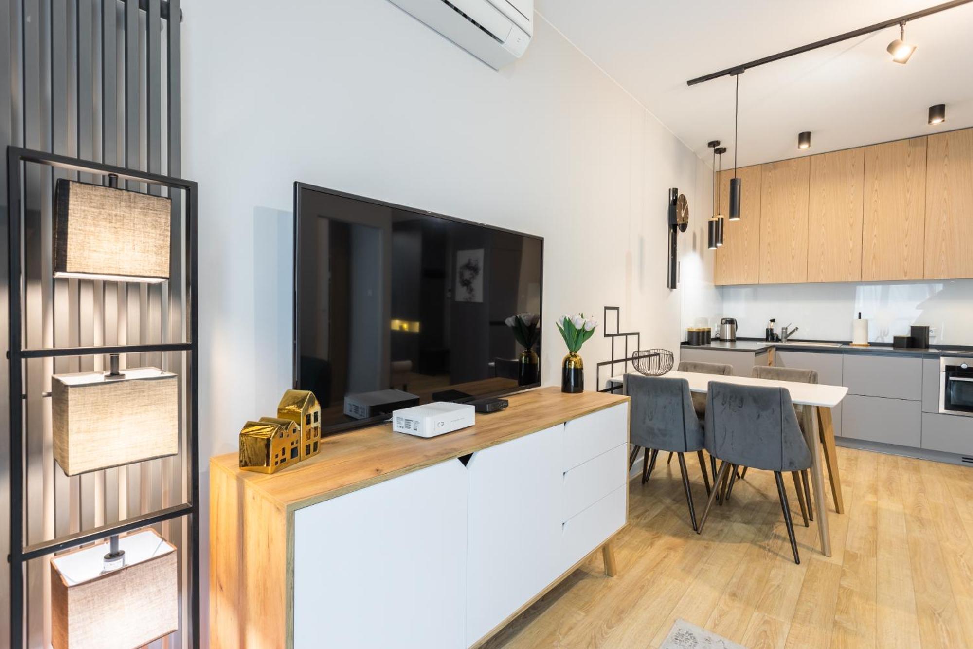 Golden Apartments Warsaw - Luxury Building With Terrace On The Roof - Sienna Str Exterior photo