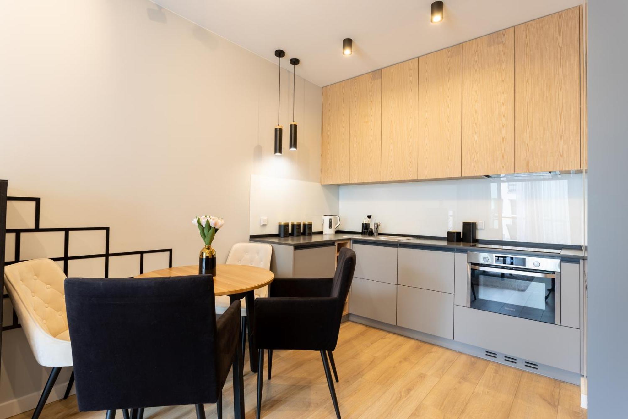 Golden Apartments Warsaw - Luxury Building With Terrace On The Roof - Sienna Str Exterior photo