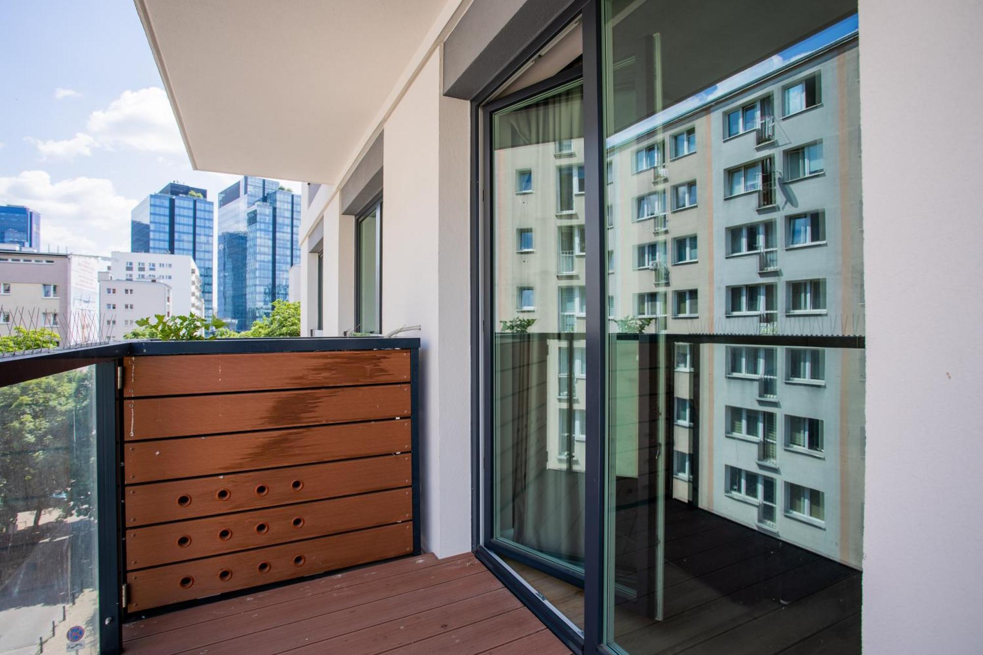 Golden Apartments Warsaw - Luxury Building With Terrace On The Roof - Sienna Str Exterior photo
